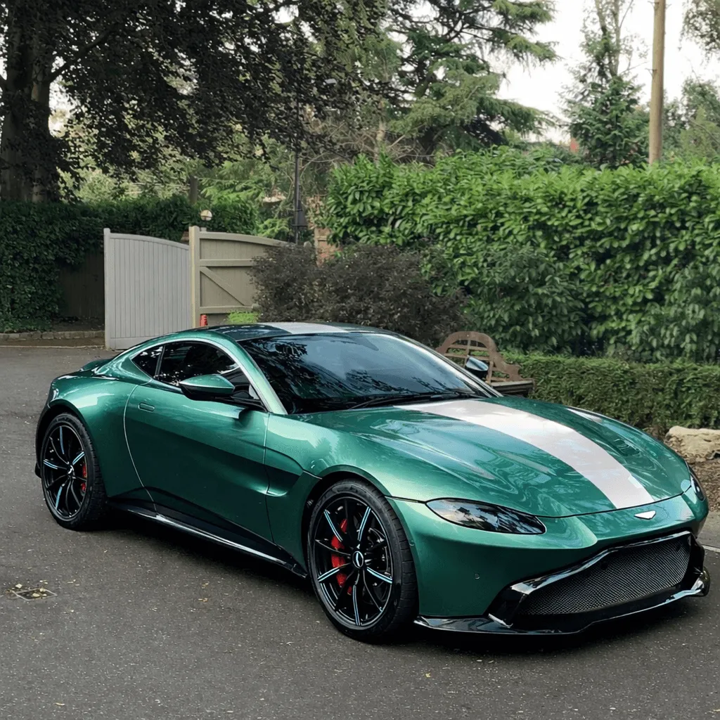 2024 Aston Martin V8