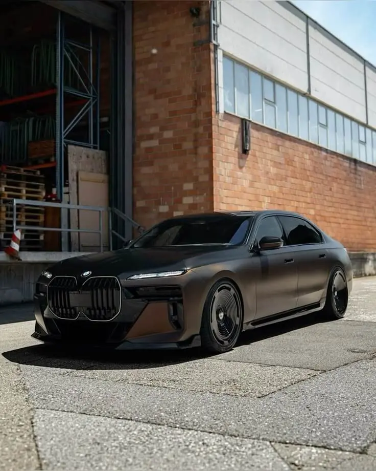 2024 BMW i7