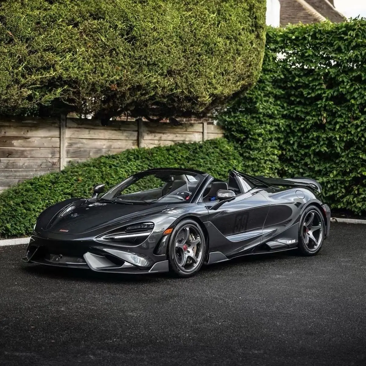 2022 McLaren 765LT Spider