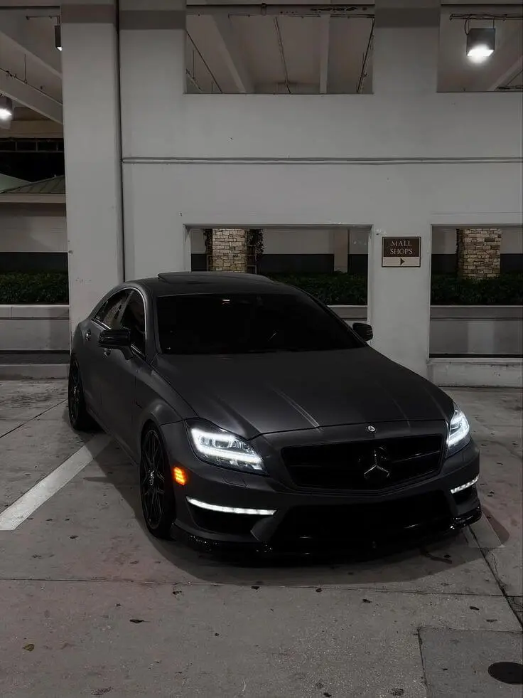 2011 Mercedes-Benz CLS 63 AMG