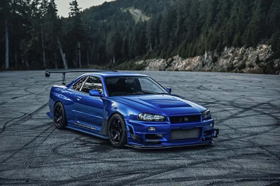 1999 Nissan Skyline