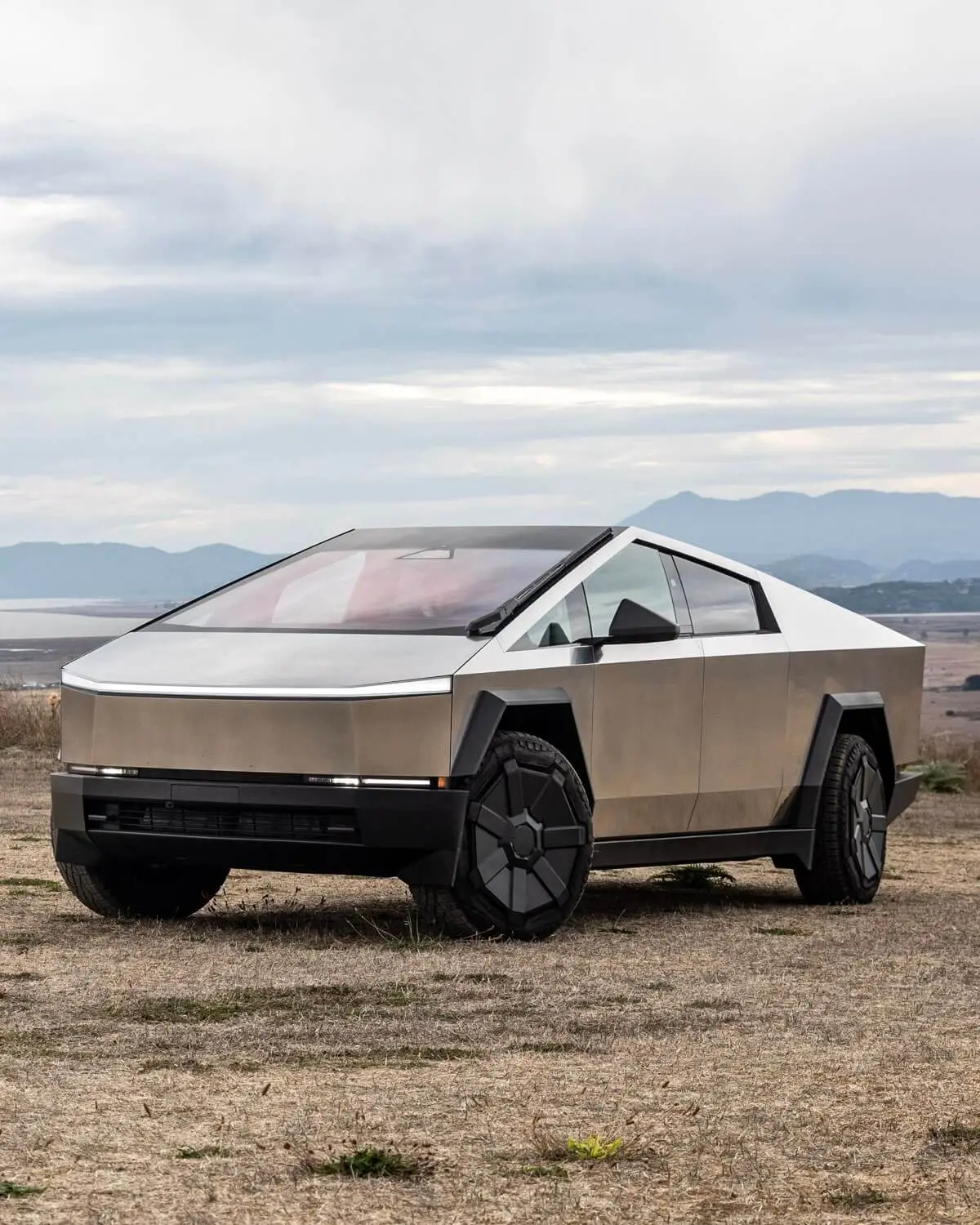 2026 Tesla Cybertruck