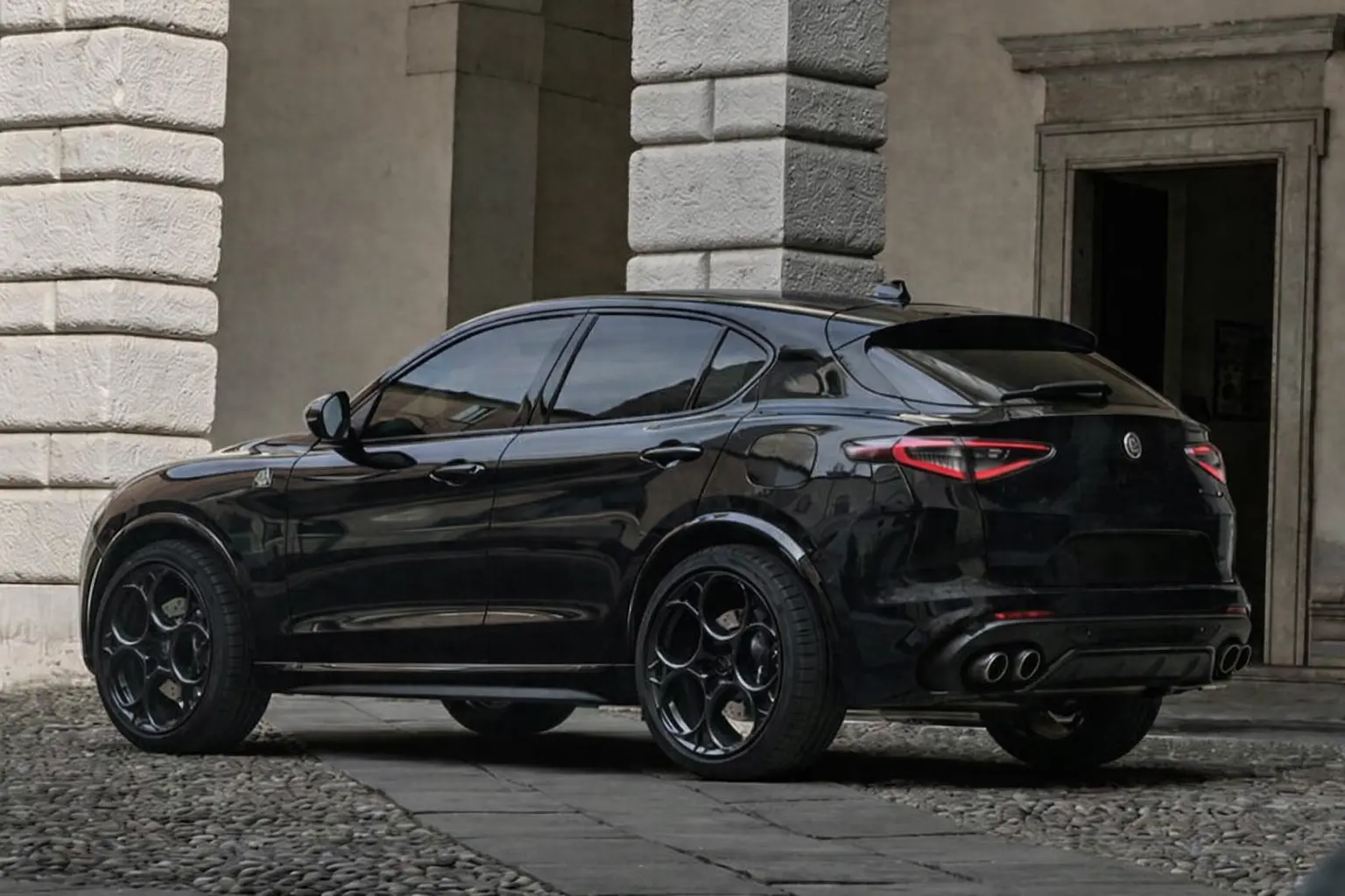 2024 Alfa Romeo Stelvio rear view