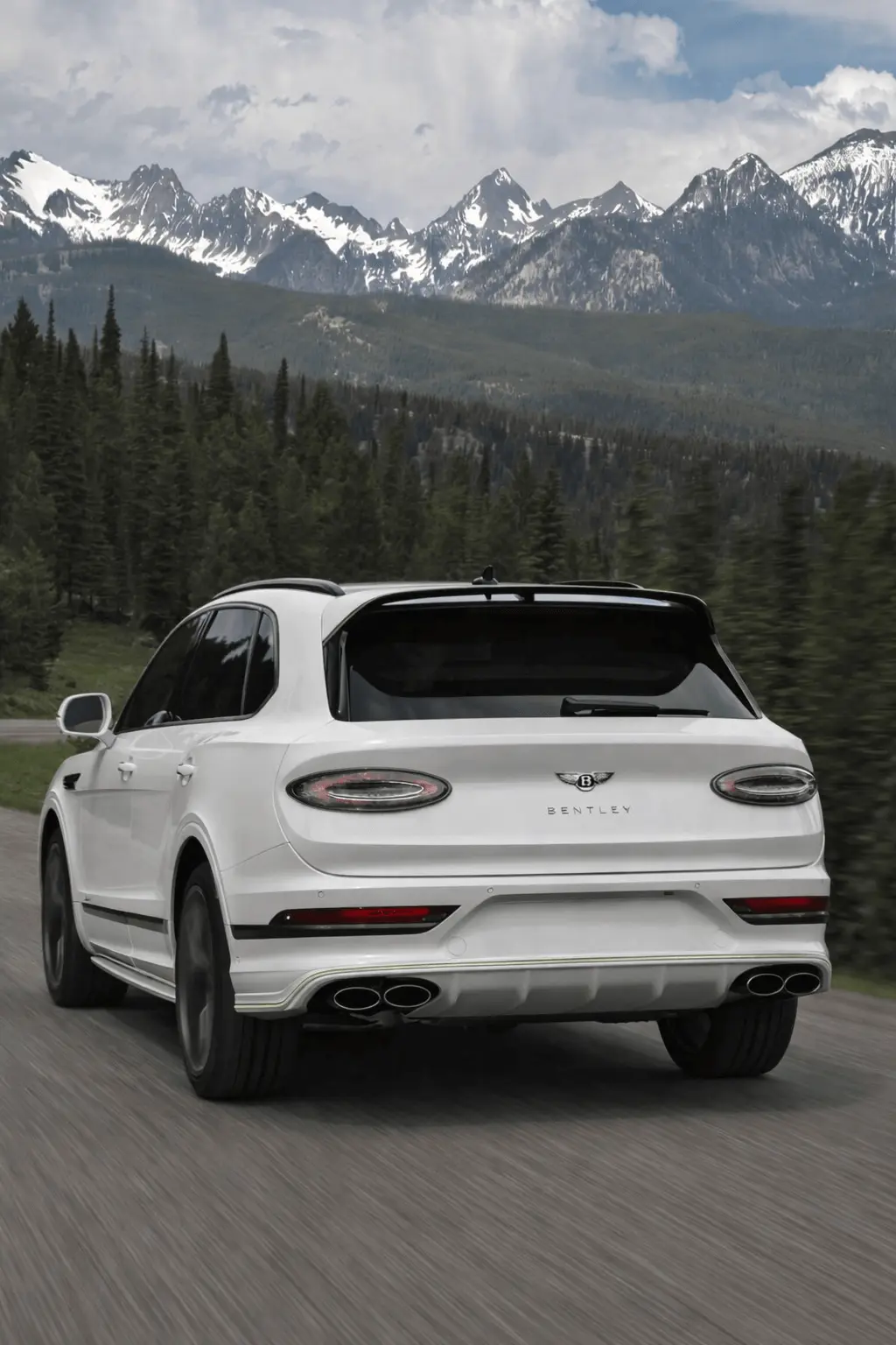 2024 Bentley Bentayga rear view