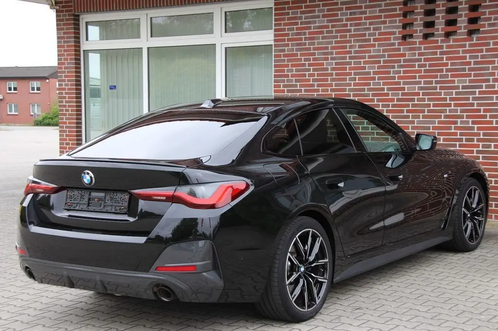 2025 BMW 420 rear view