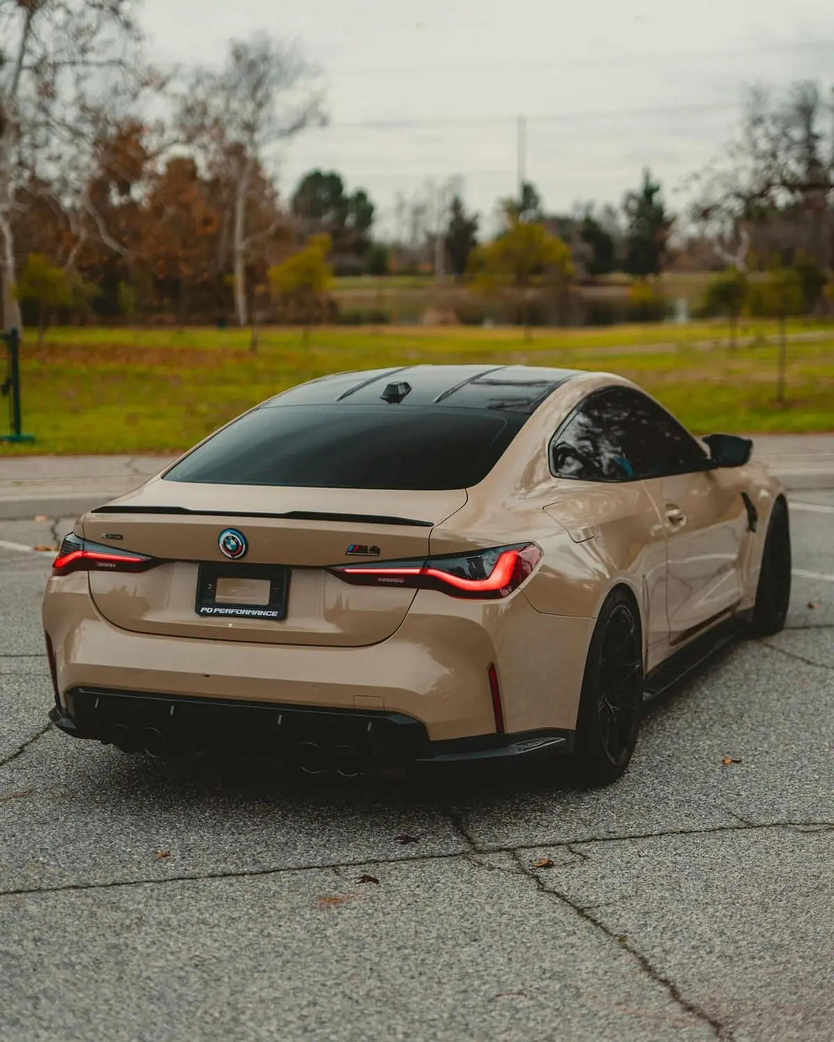 2024 BMW M4 rear view