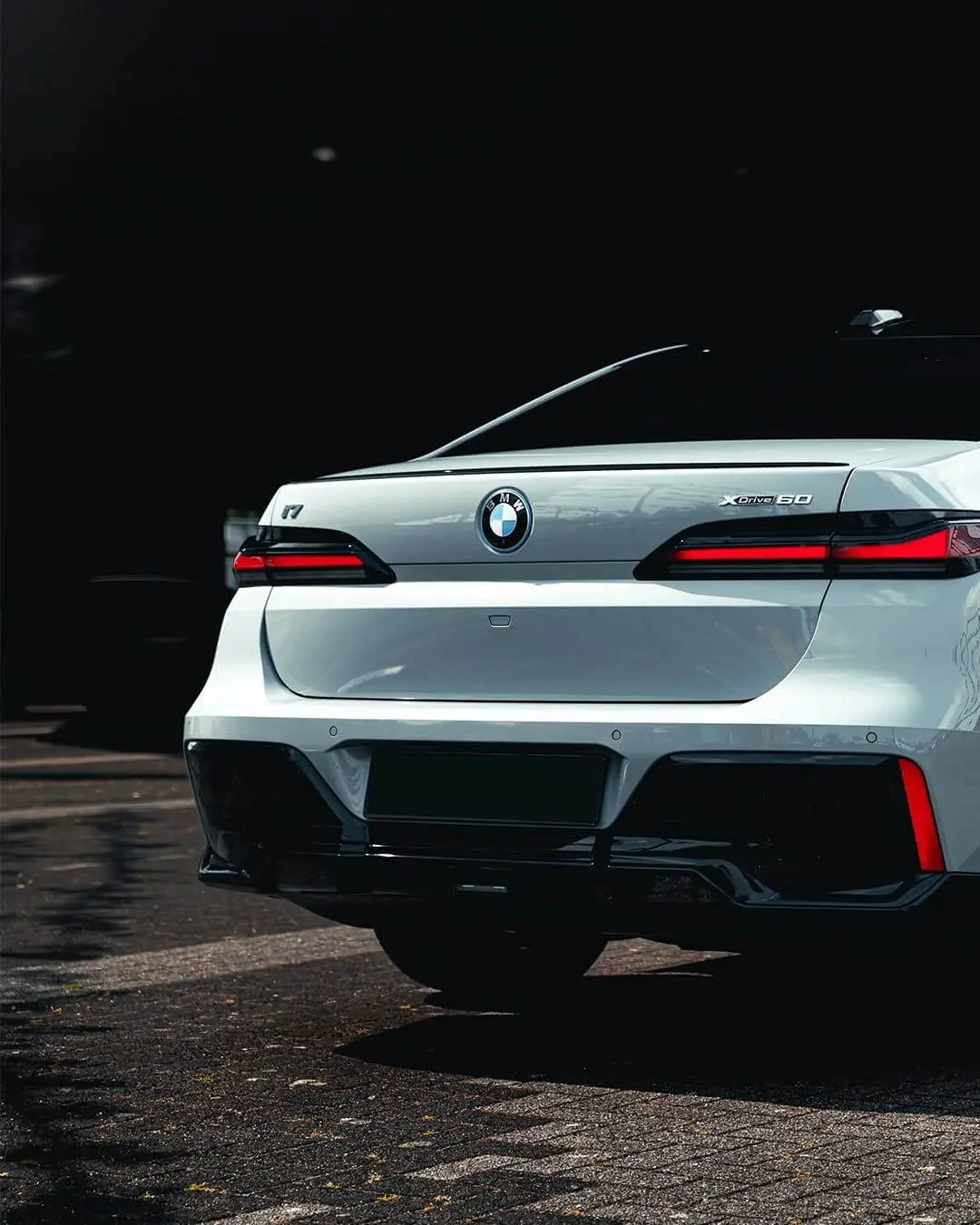 2024 BMW i7 rear view