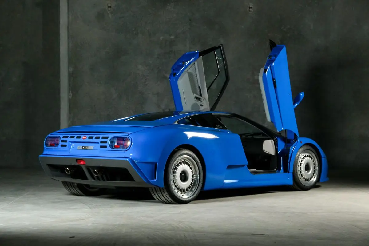 1995 Bugatti EB 110 rear view