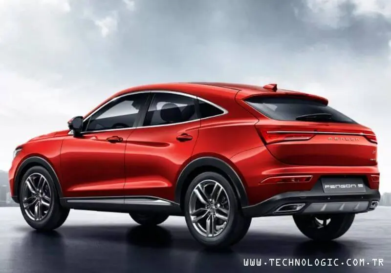 2025 DFSK Fengon rear view