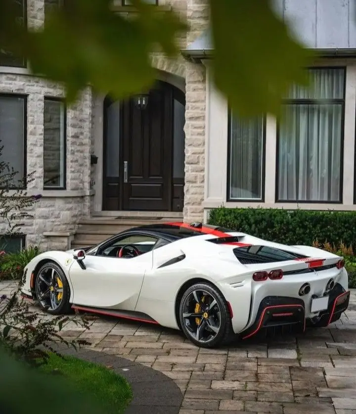 2023 Ferrari SF90 Spider rear view