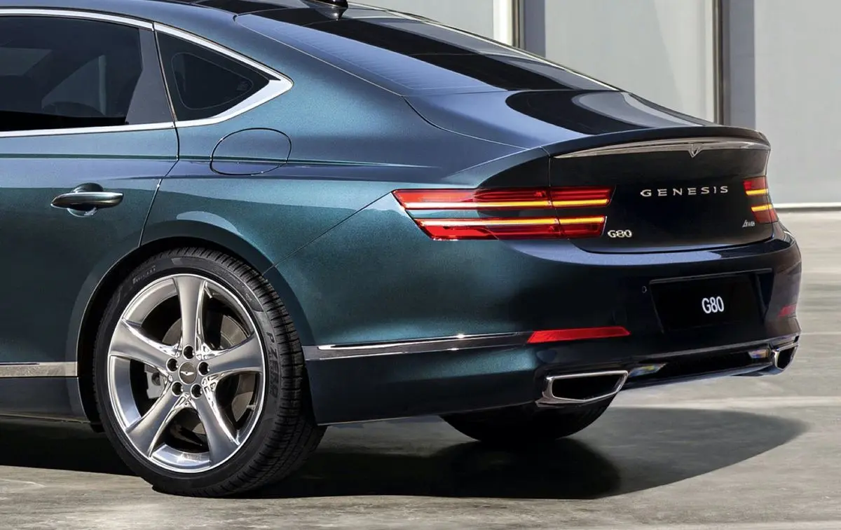 2022 Genesis G80 rear view