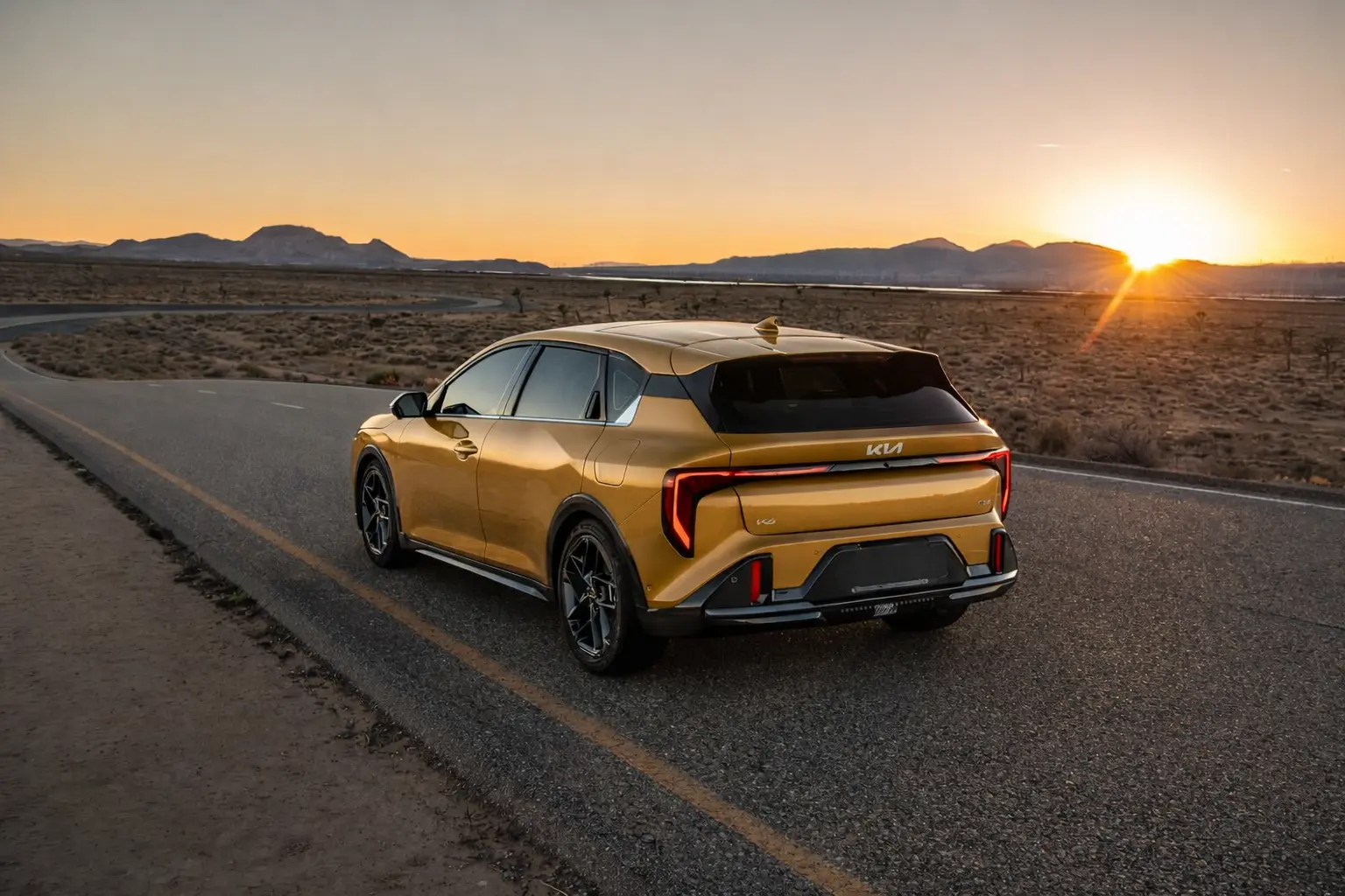 2025 Kia K4 rear view