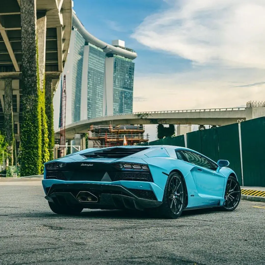 2022 Lamborghini Aventador rear view