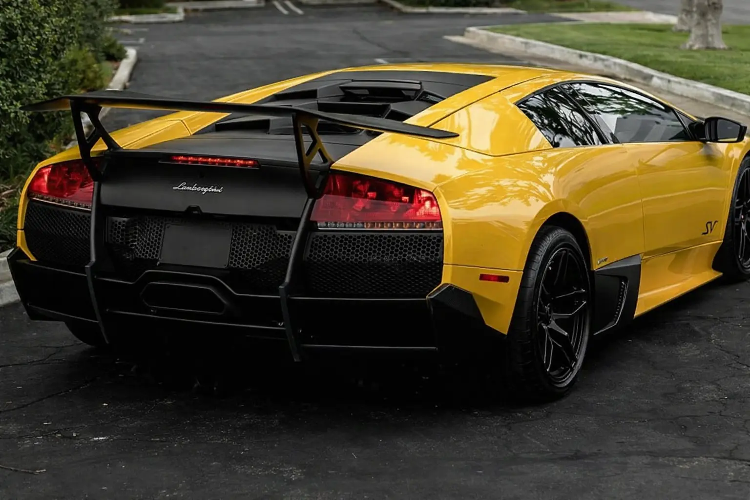 2007 Lamborghini Murciélago rear view