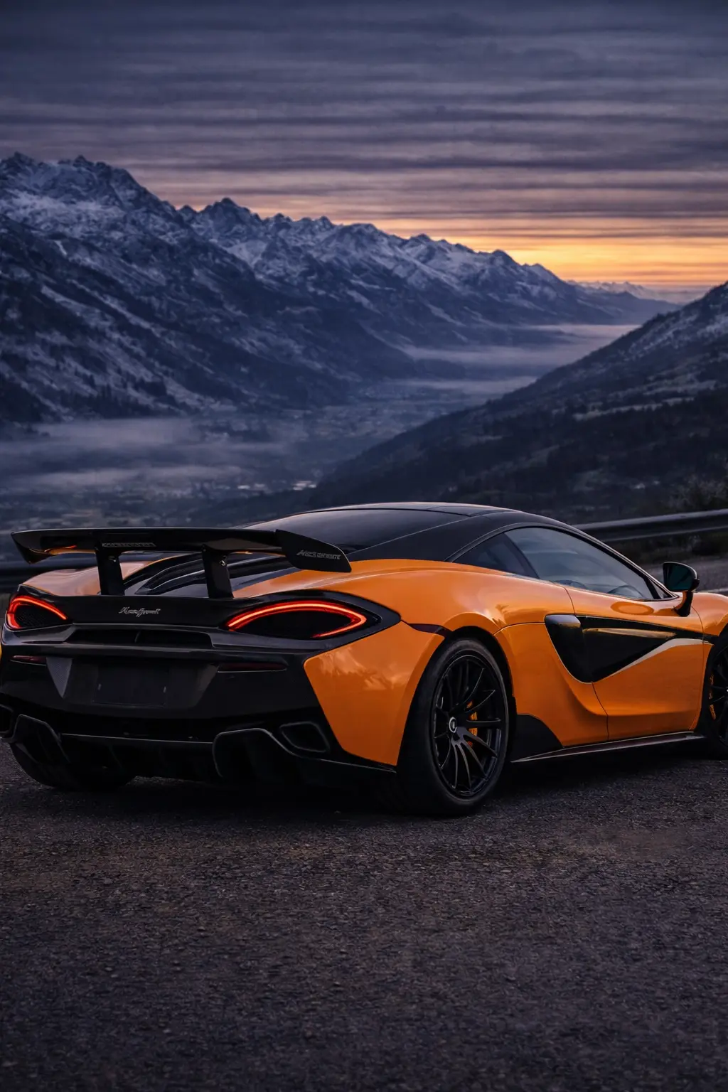 2020 McLaren 620R rear view