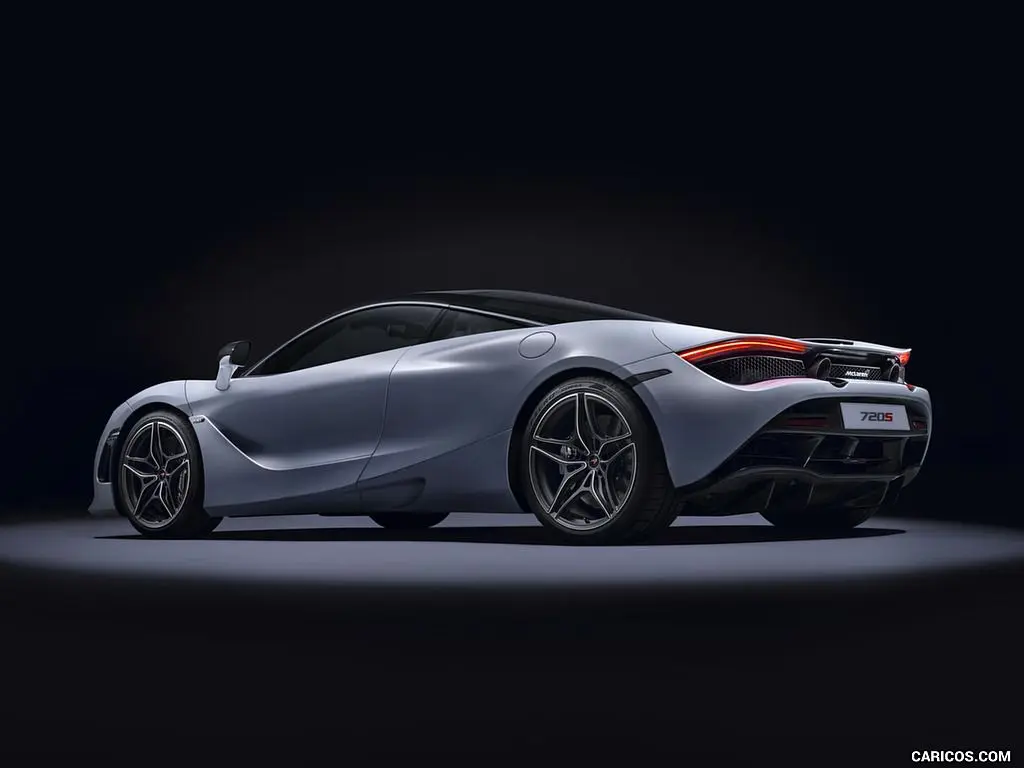 2018 McLaren 720S rear view
