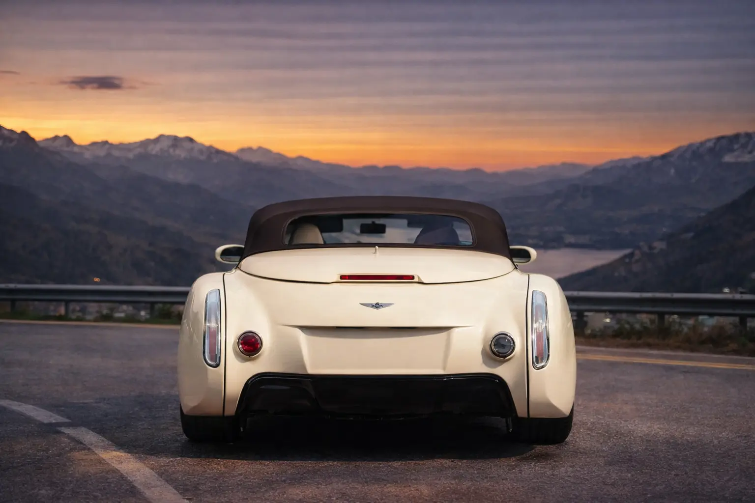 2013 Morgan Aero 8 rear view