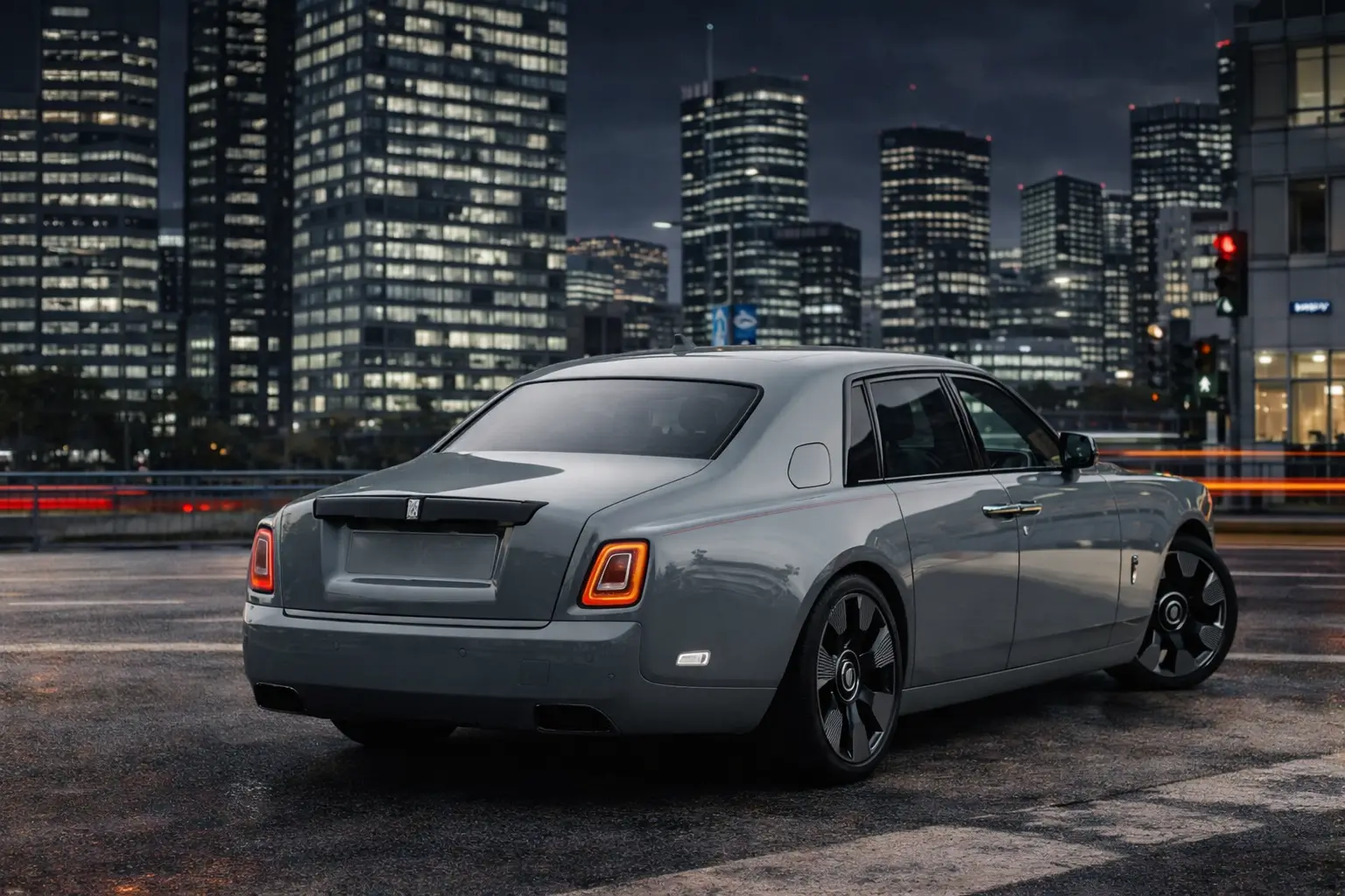 2022 Rolls-Royce Phantom rear view