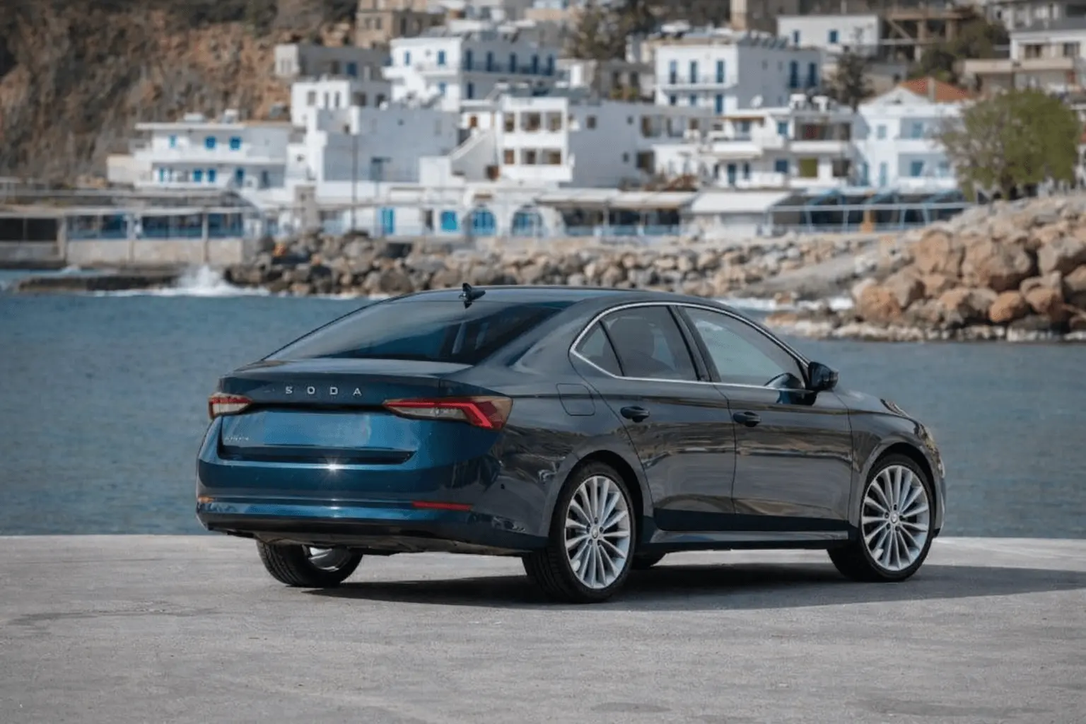 2020 Skoda Octavia rear view
