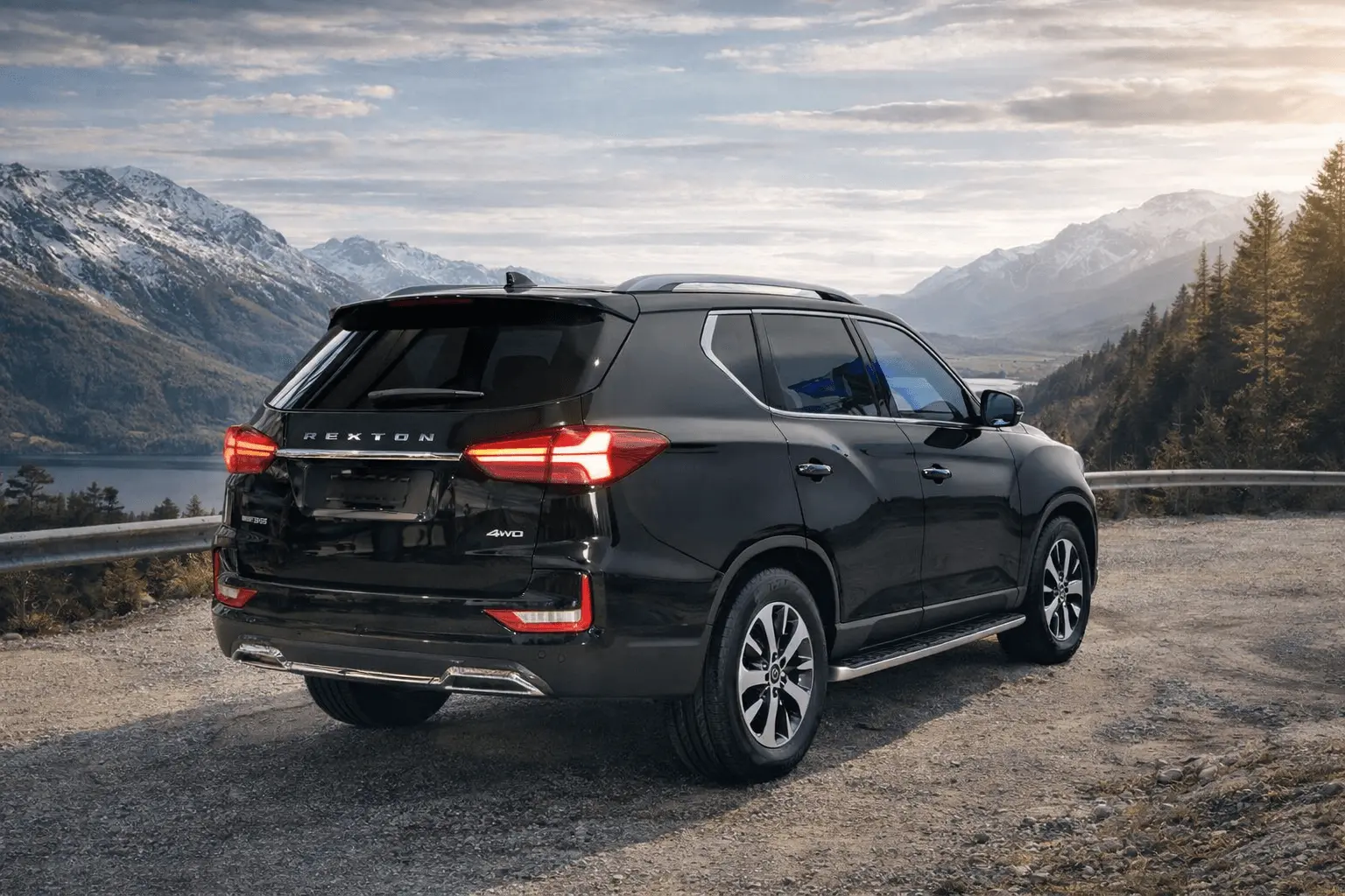 2021 SsangYong Rexton rear view