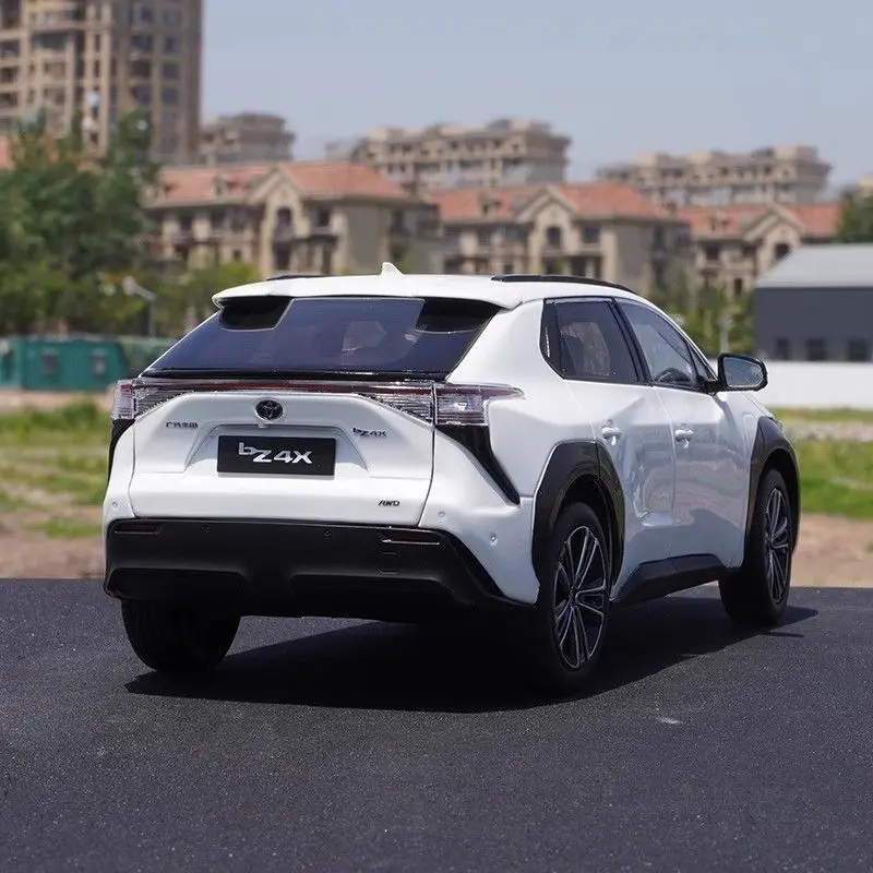 2024 Toyota bZ4X rear view