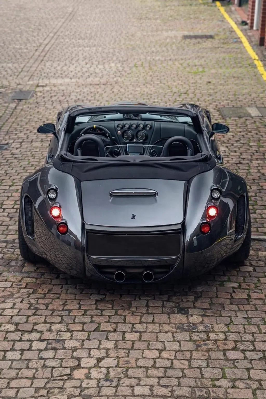 2009 Wiesmann MF 5 rear view